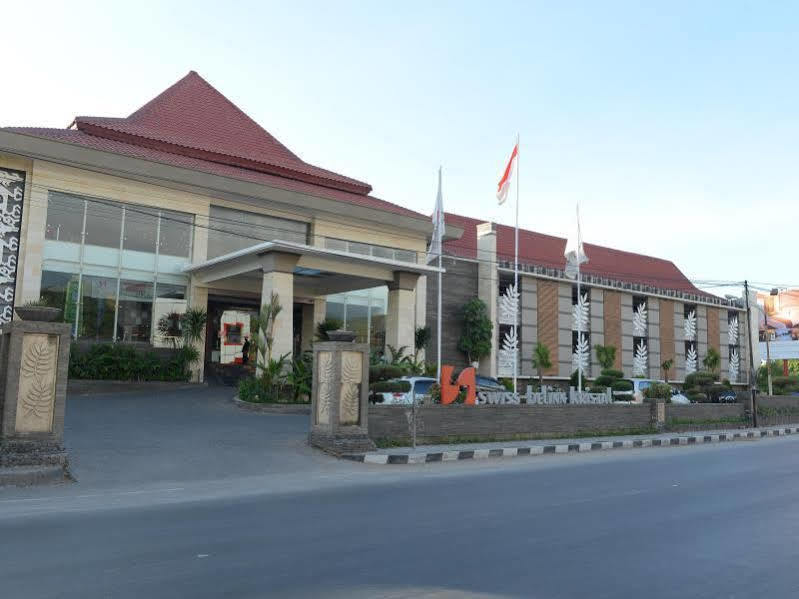 Kristal Hotel Kupang Kupang  Esterno foto